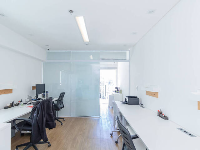 Sala para Venda em São Paulo - 4